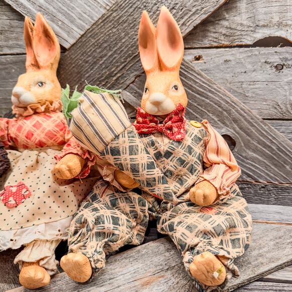 Pair of Vintage Anthropomorphic Mr and Mrs Easter Bunny-Bendable Soft Bodies - Picture 9 of 9